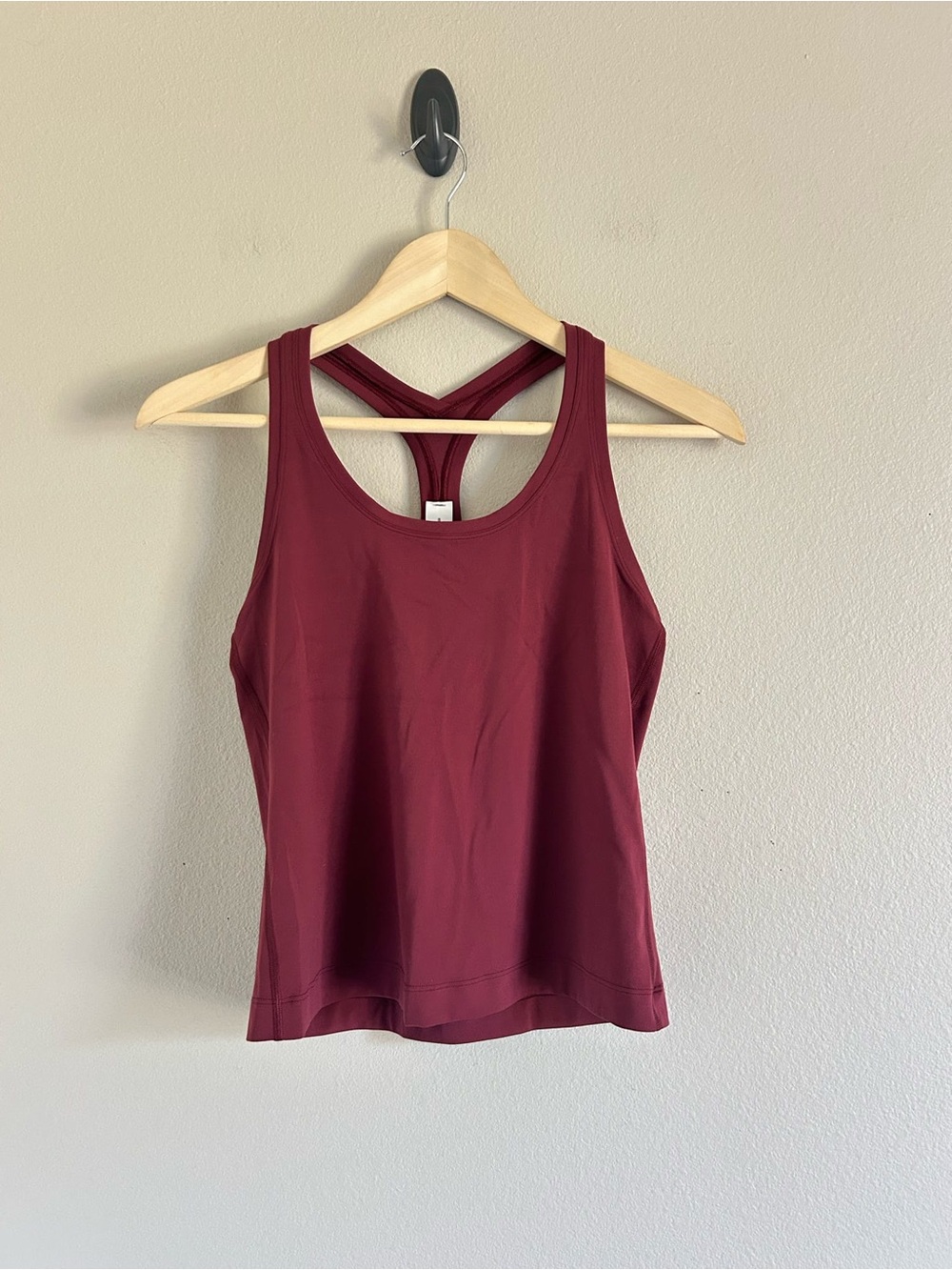 Lululemon Womens 8 Cool Racerback Tank